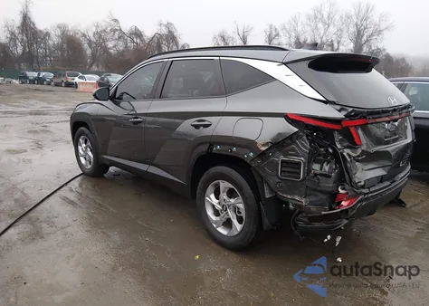 2022 Hyundai Tucson Sel z USA, uszkodzony, nr VIN 5NMJBCAE2NH132159